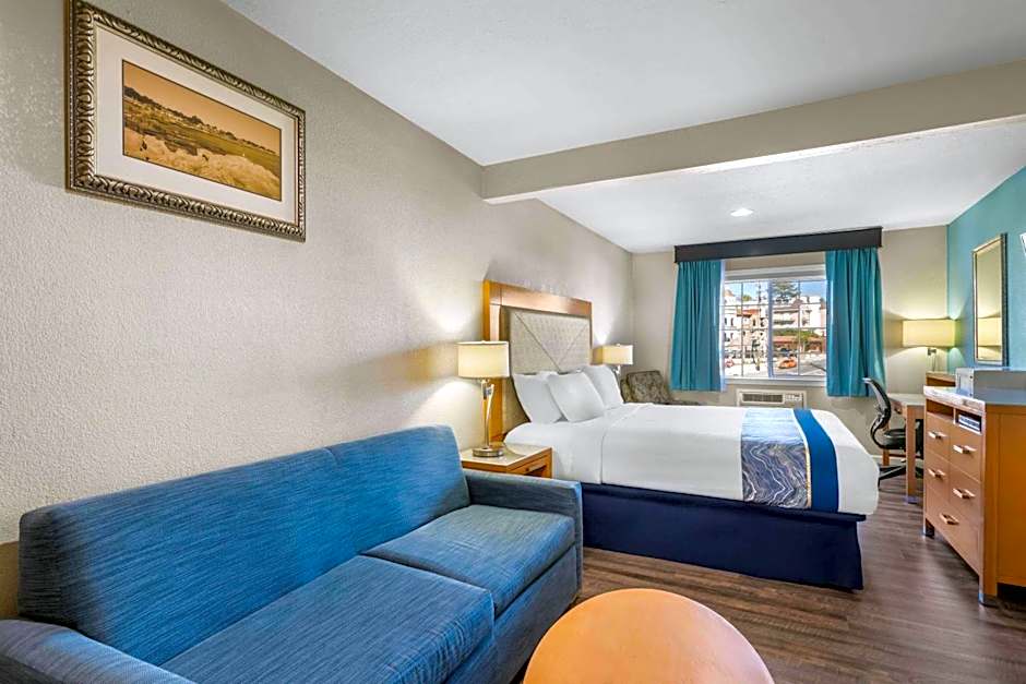 Howard Johnson by Wyndham Santa Cruz