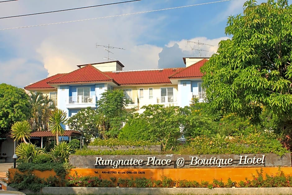Rungnatee Place & Boutique Hotel