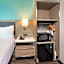 Travelodge by Wyndham LAX South