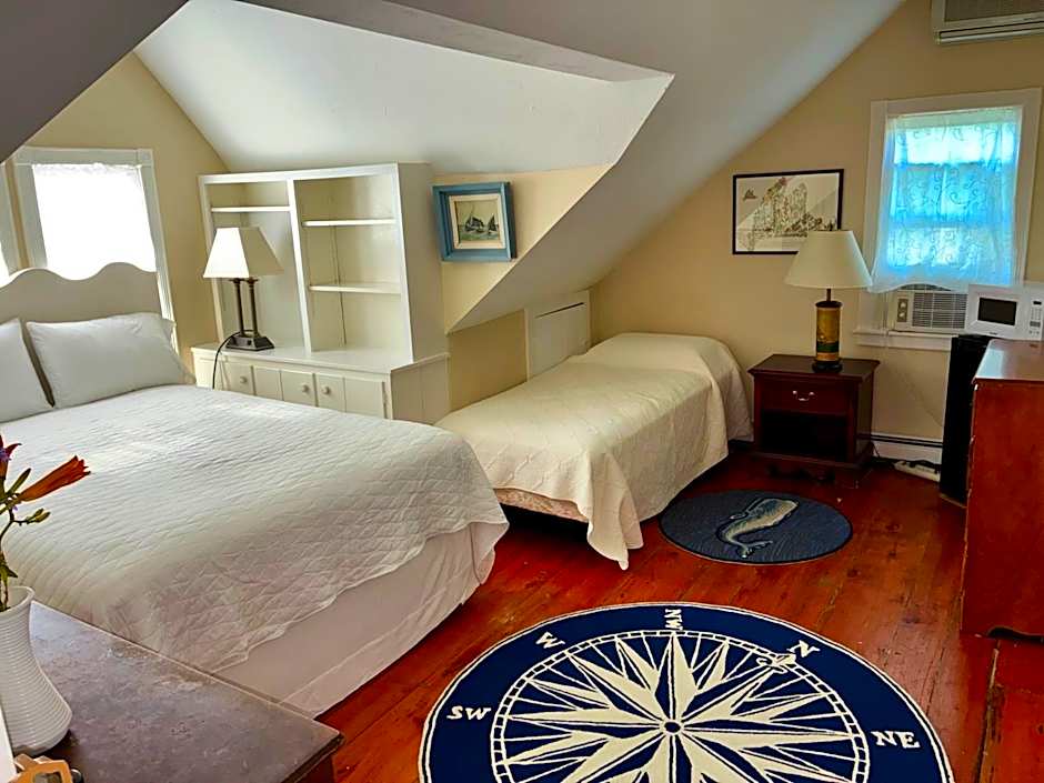 West Tisbury Inn
