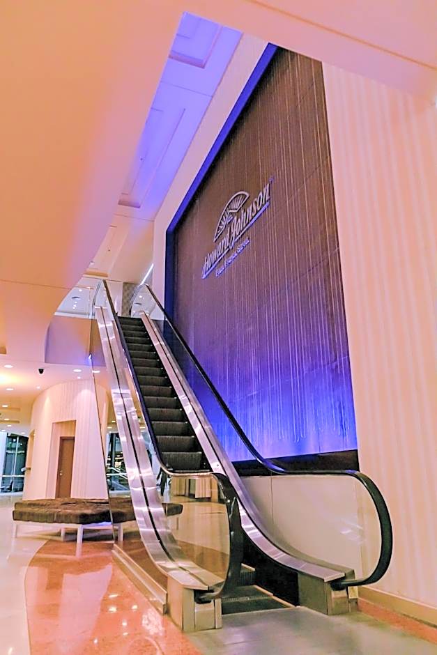 Howard Johnson Plaza by Wyndham Buenos Aires Florida Street