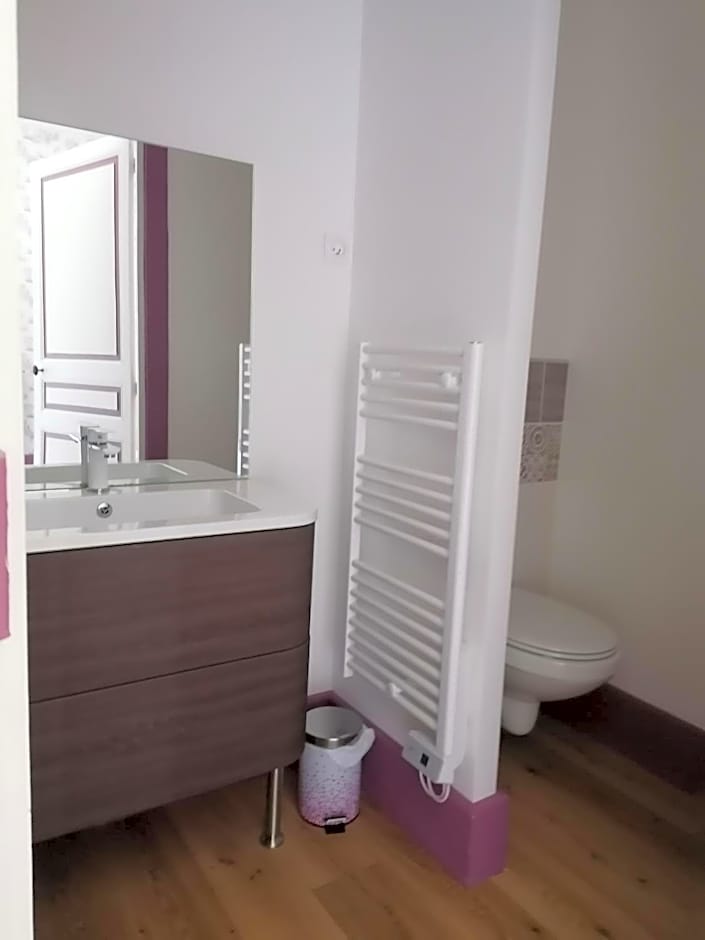 CHATEAU DE CHAVANNES