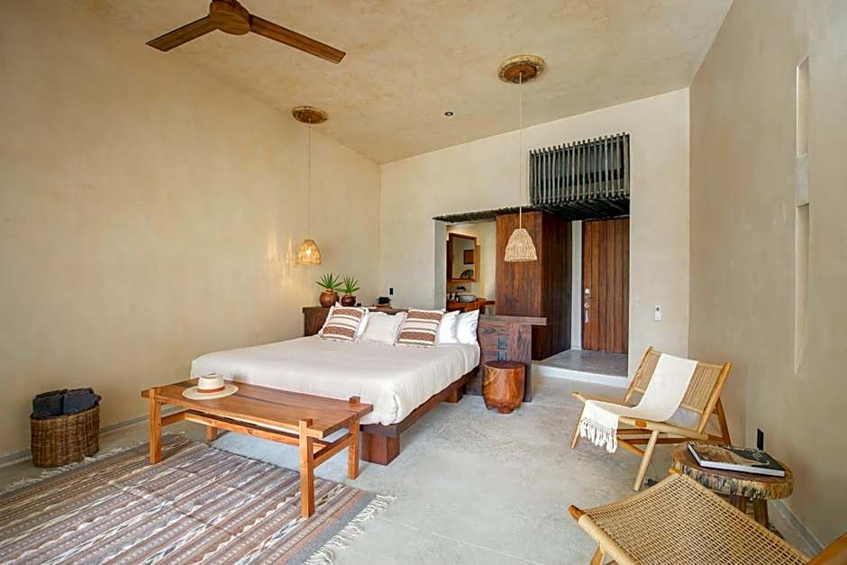 Photo 1 of 2 of Suite, Ocean View, Ground Floor