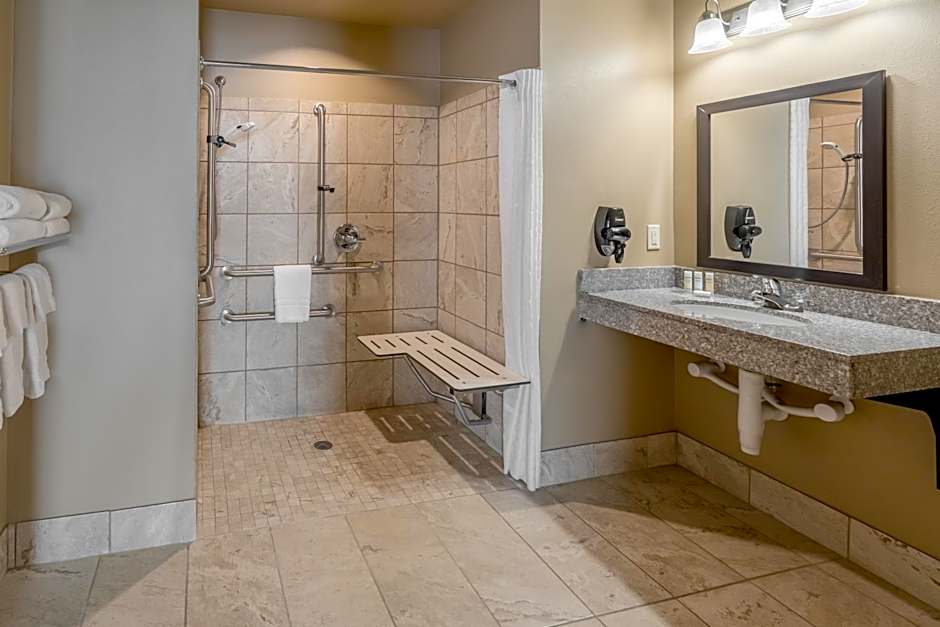 Landmark Suites - Williston