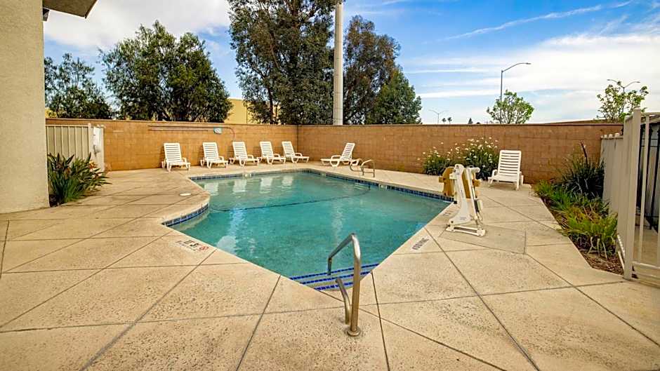 Motel 6 Ontario Airport
