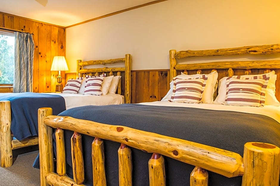 Garnet Hill Lodge