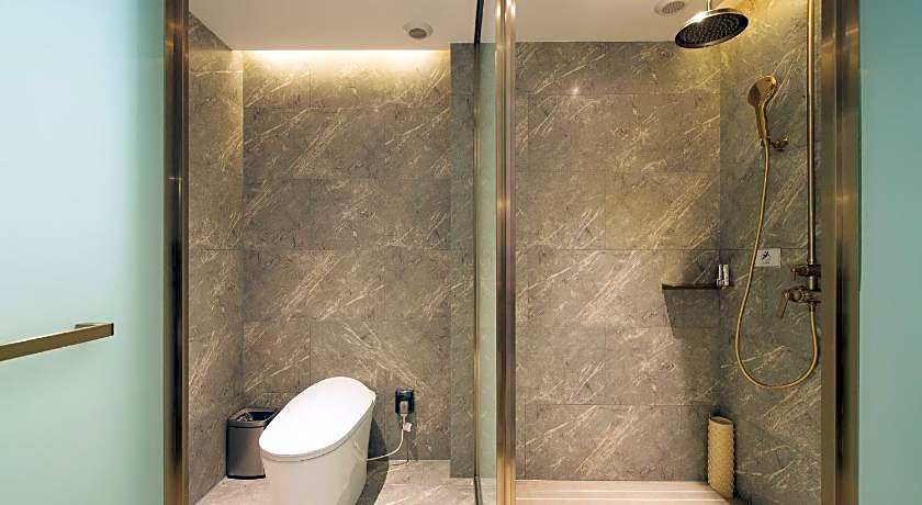 Mercure Harbin Hexing Road