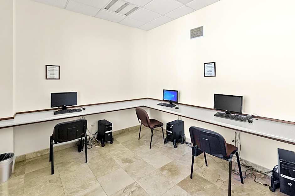 Hotel Aeropuerto Los Cabos