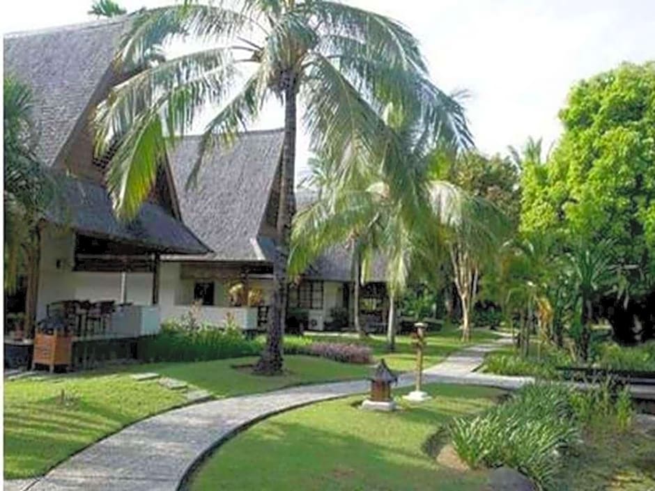 Tanjung Lesung Beach Hotel