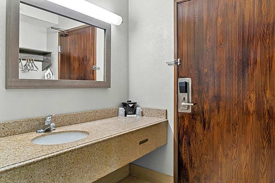Red Roof Inn Flint