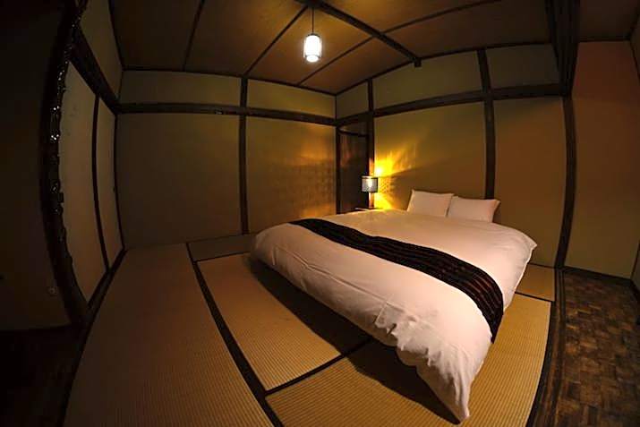 HA-MON Slope Side Hotel and Private Chalet