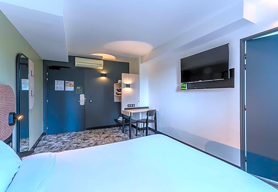 B&B HOTEL Compiegne Thourotte