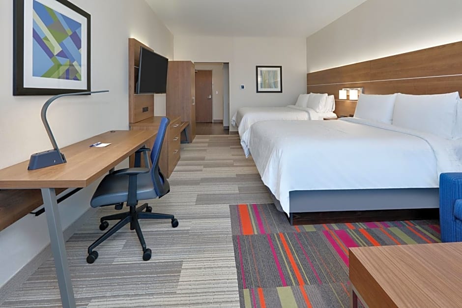 Holiday Inn Express & Suites Plano East- Richardson