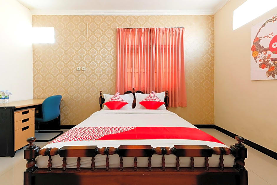 OYO 338 Guest House Omah Manahan Syariah
