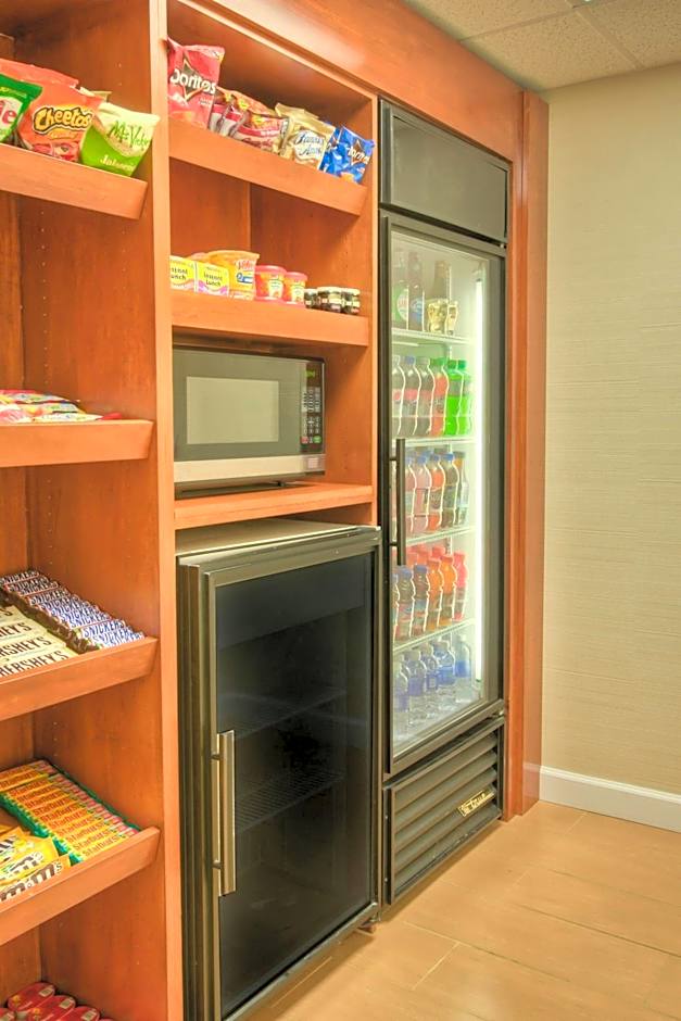 Fairfield Inn & Suites by Marriott Raleigh Crabtree Valley