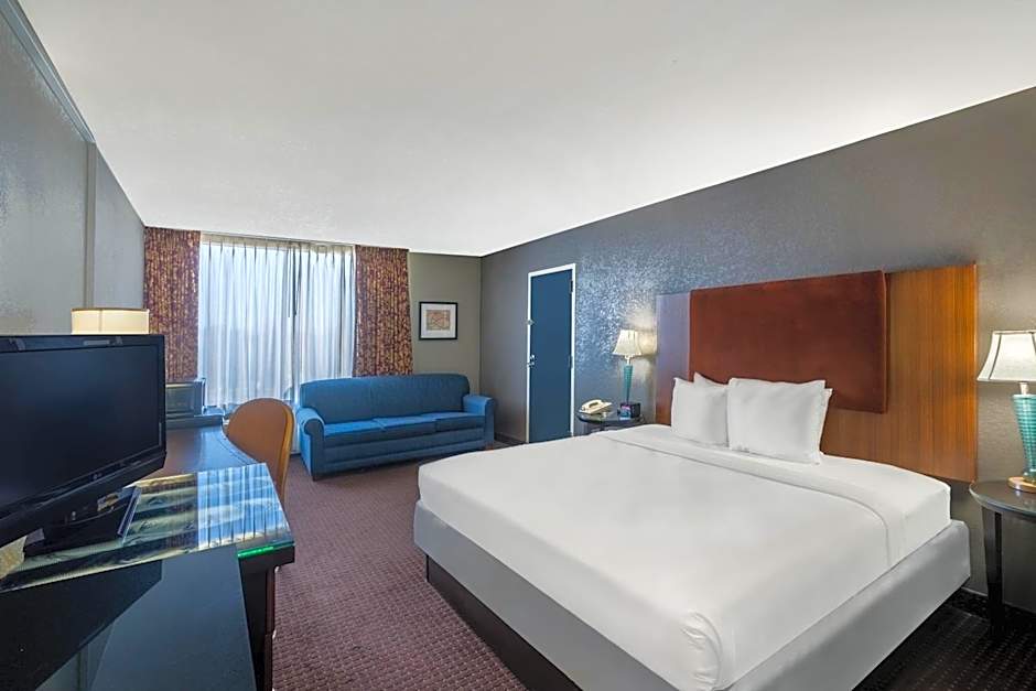 Travelodge by Wyndham Memphis