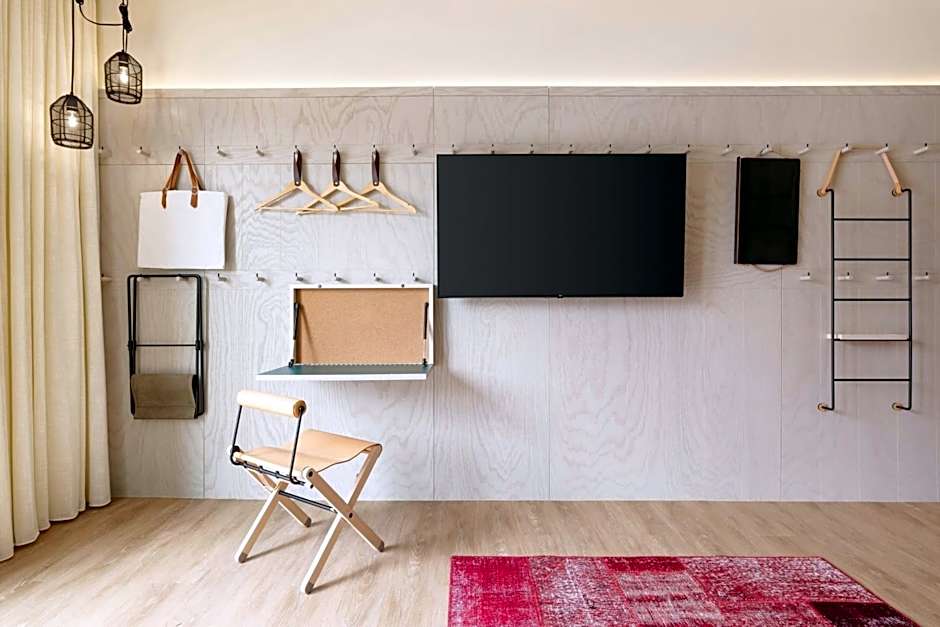 Moxy Allentown Downtown