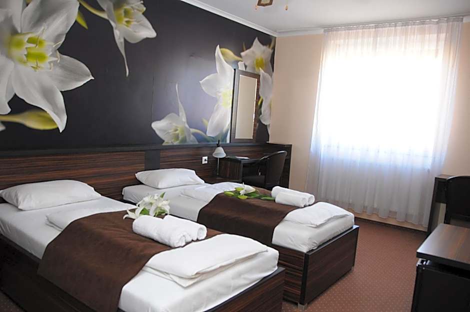 Green Hotel Budapest