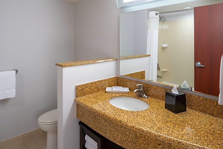 Courtyard by Marriott Miami Airport