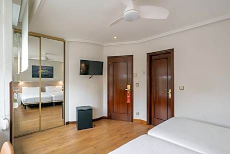 Economy Double Room - Annex Building