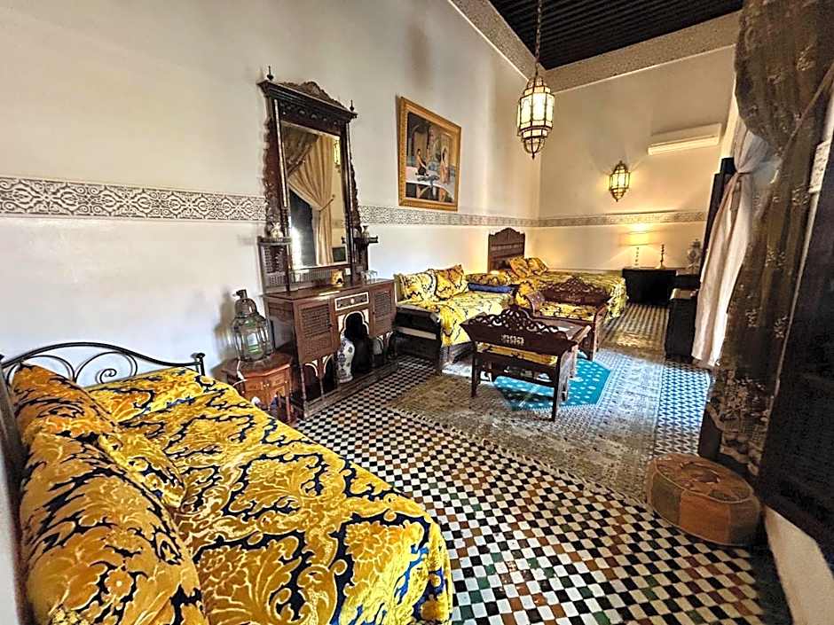 Riad Fes Baraka Piscine & SPA