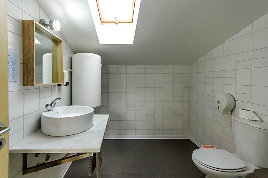 Peniche Surfcamp Hostel