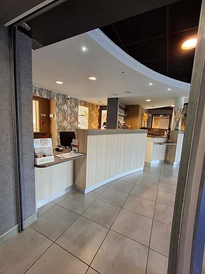 Brit Hotel Vannes - Theix Golfe du Morbihan