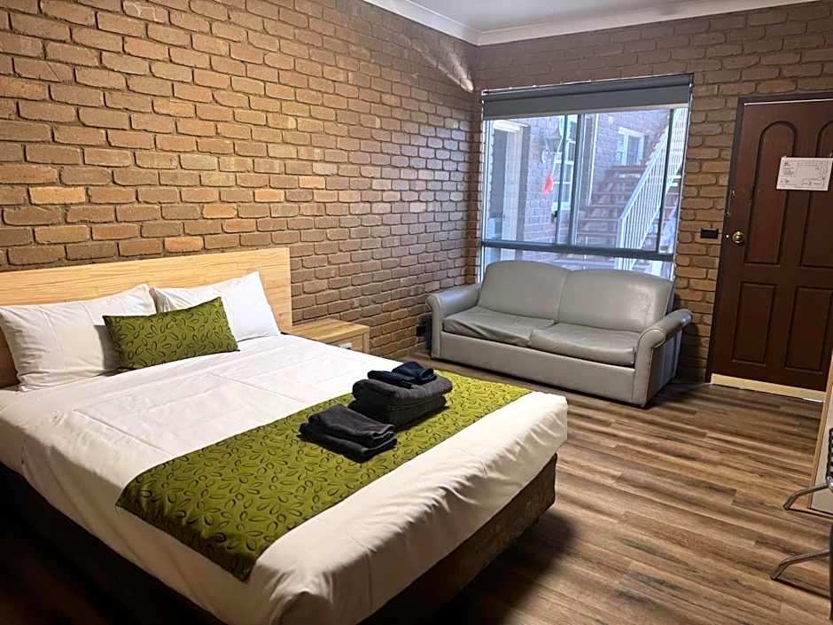 Albury Classic Motor Inn