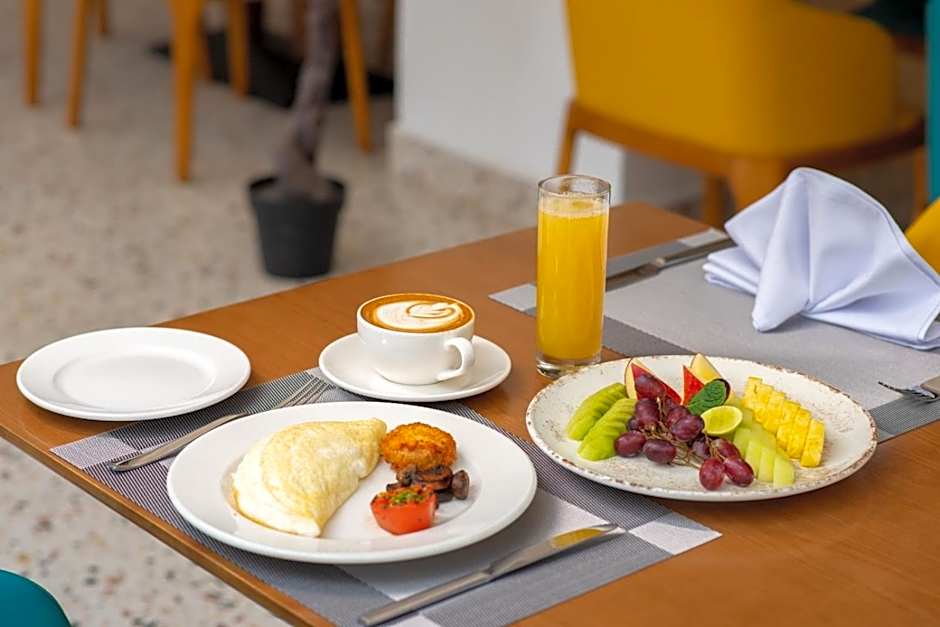 Kingfisher Nest Hotel Suites- Westlands, Near Sarit Center