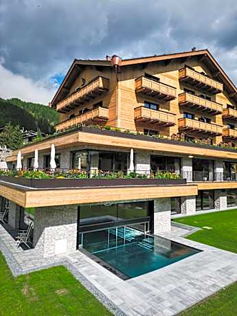 Paradise Lodge