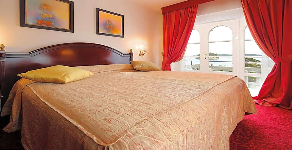 Foto 1 von 6 von Deluxe Suite with Balcony