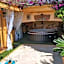 Coeurs de Pirates en Hiver SPA SAUNA TERRASSES ABRITES & CHAUFFES JARDIN Vélos B&B