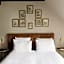 New Hotel Republique
