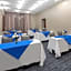 Holiday Inn Express And Suites Chico By IHG