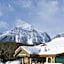Lake Louise Inn