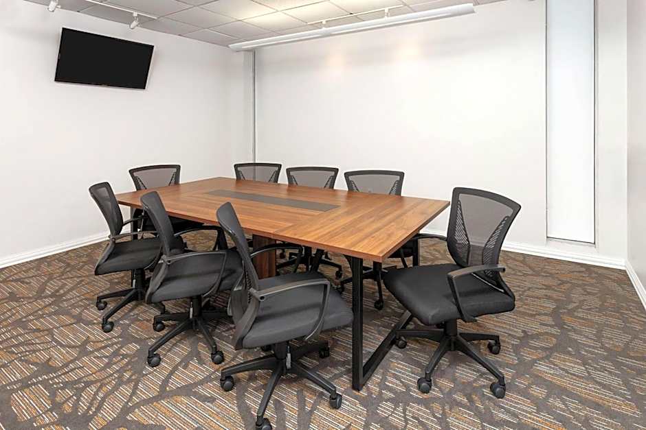 Wingate by Wyndham Sheboygan