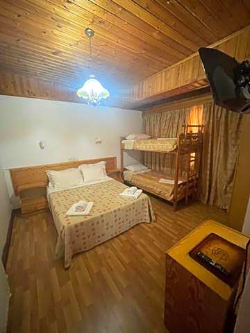 Mountain Rose Hotel & Restaurant