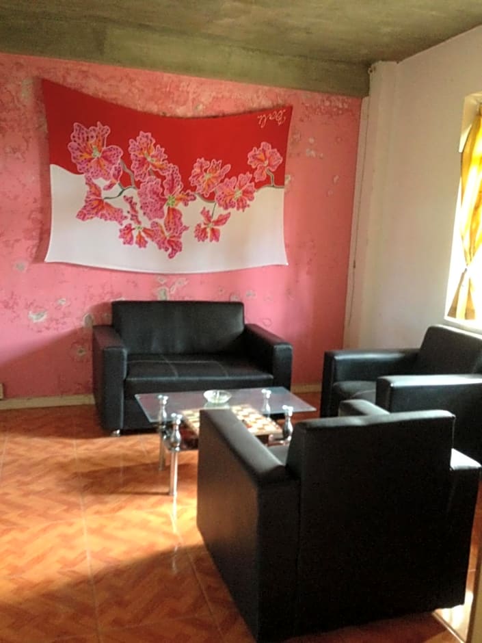 Apollo Hostel