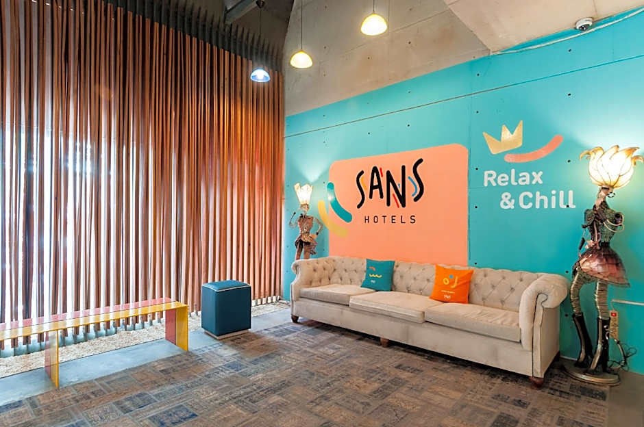 Sans Hotel Finest Medan