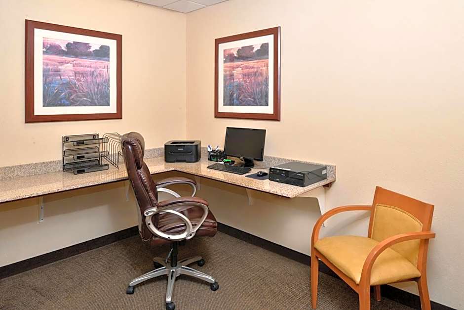 Candlewood Suites Kansas City Northeast By IHG