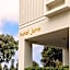 Hotel June