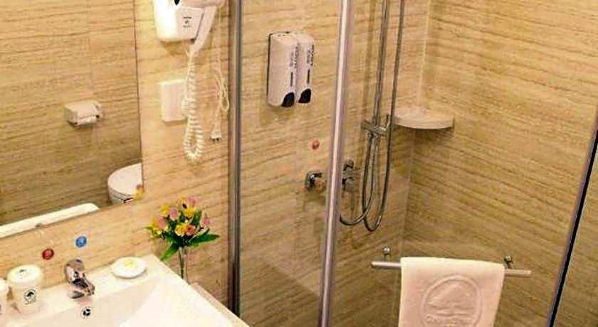 GreenTree Inn JiangSu DingShu Twon JieFang(E) Road Express Hotel