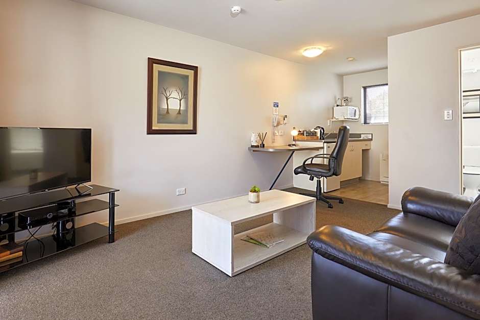 Blenheim Palms Motel