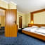 Fly Inn Hotel Frankfurt Airport Rüsselsheim ehemals Trip Inn Hotels