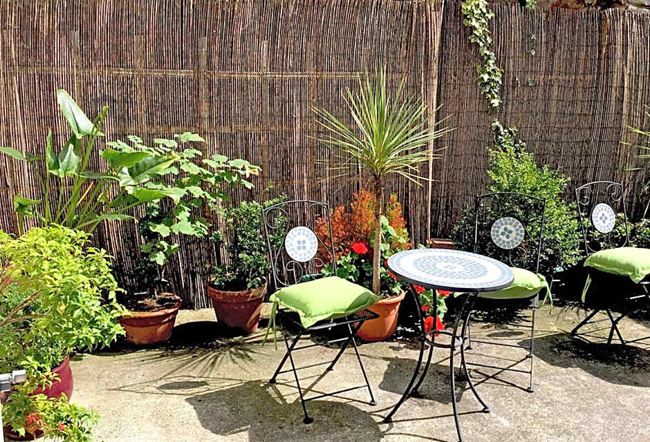 Baggot Court Townhouse