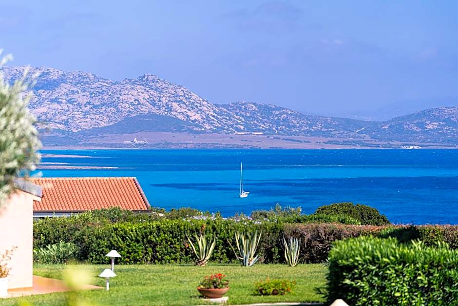 Cala Rosa Club Hotel