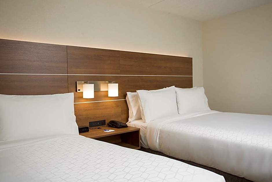 Holiday Inn Express Chelmsford By IHG