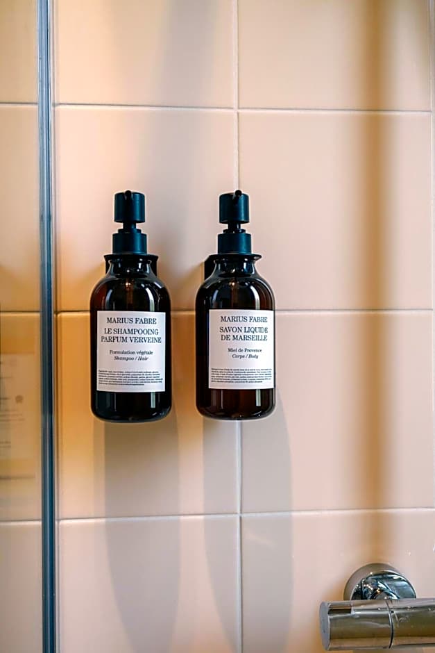 ALFRED HOTELS Les Halles