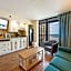 Oceanfront Views, Recently Renovated Kitchen,Pools