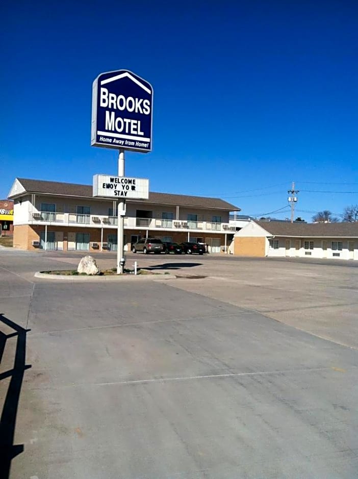 Brooks Motel